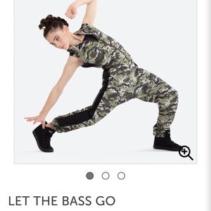 Revolution Camouflage Dance Jumpsuit with Black Accents size SC ~small/ 6 kids